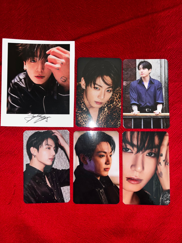 پک فتوکارت جونگکوک با پولاروید- شماره ۱۱ jungkook