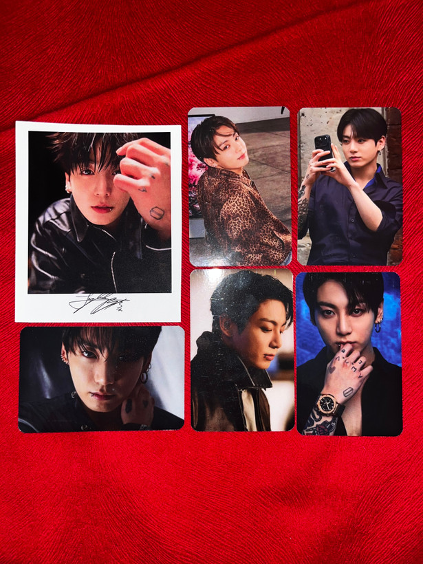 پک فتوکارت جونگکوک با پولاروید- شماره ۱۱ jungkook